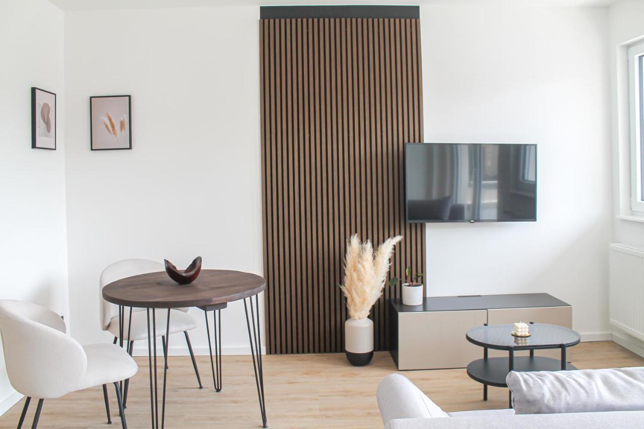 Special Apartment - Stadtnah, Balkon, Parkplatz, E-Ladestation, Gitterbox Fuer Fahrraeder, Fitnessstudio Кобленц Екстер'єр фото