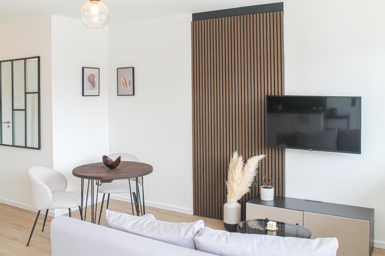 Special Apartment - Stadtnah, Balkon, Parkplatz, E-Ladestation, Gitterbox Fuer Fahrraeder, Fitnessstudio Кобленц Екстер'єр фото