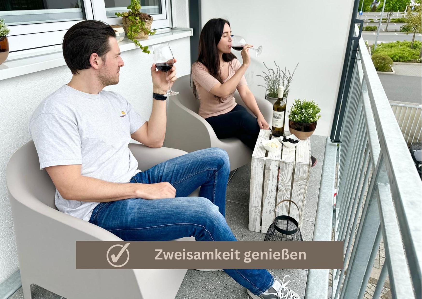 Special Apartment - Stadtnah, Balkon, Parkplatz, E-Ladestation, Gitterbox Fuer Fahrraeder, Fitnessstudio Кобленц Екстер'єр фото